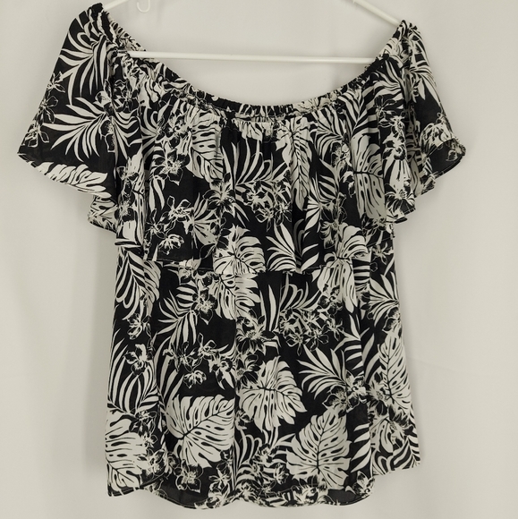 INC INTERNACIONALblouse size medium - Picture 7 of 8